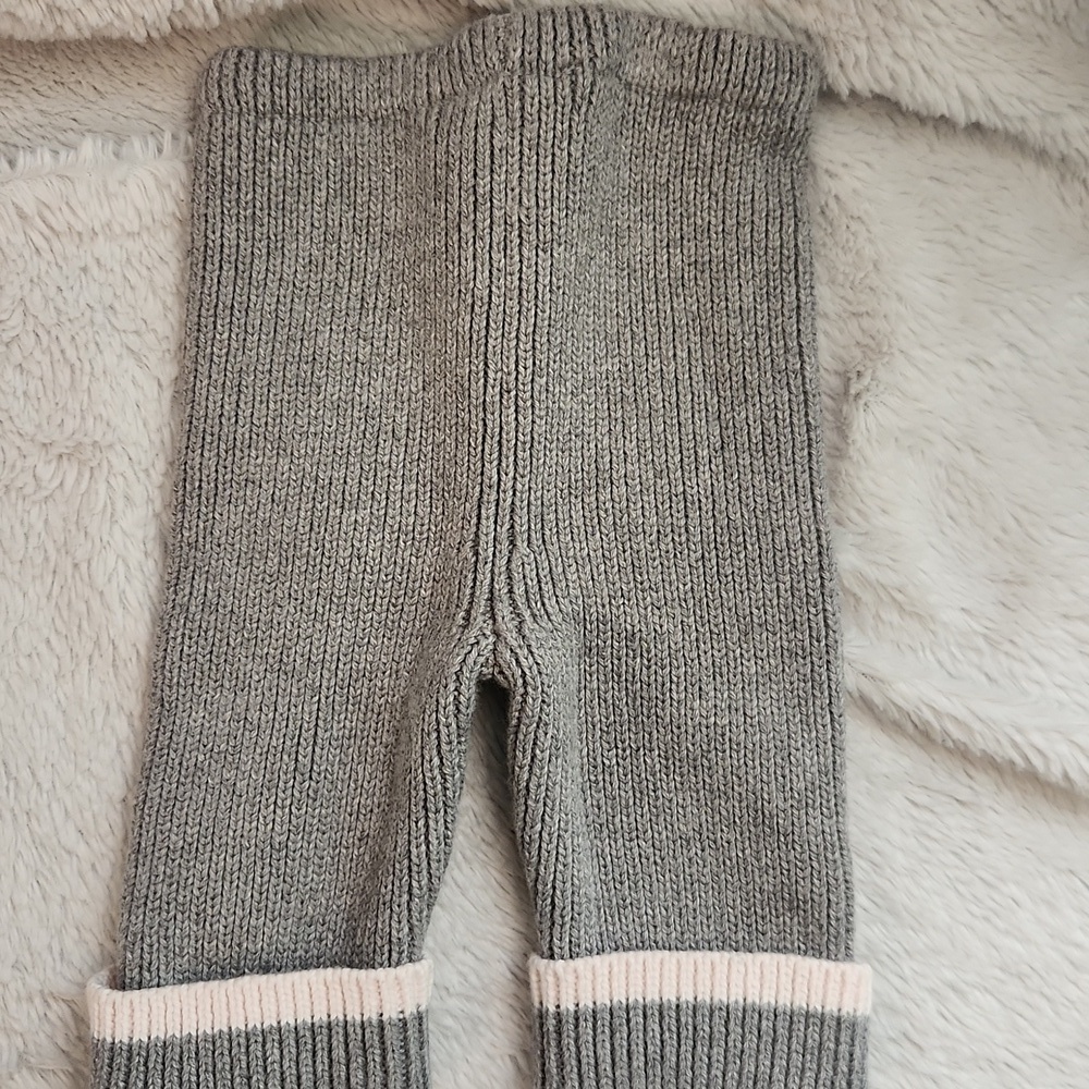 Jacadi Paris Grey & Soft Pink Knit 3 Piece Set - Picture 14 of 15